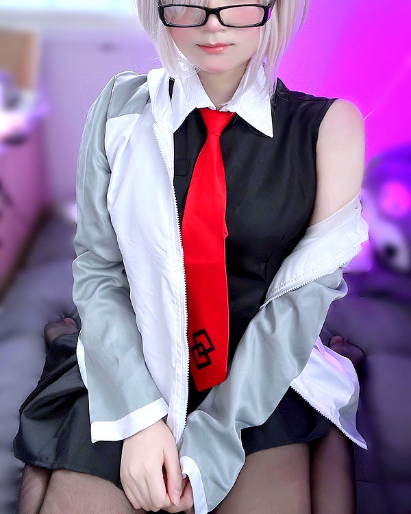 purinn_cos instagram image archive image