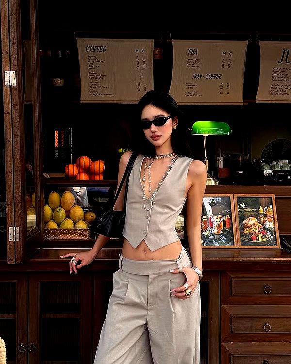 fair_mua instagram image archive image