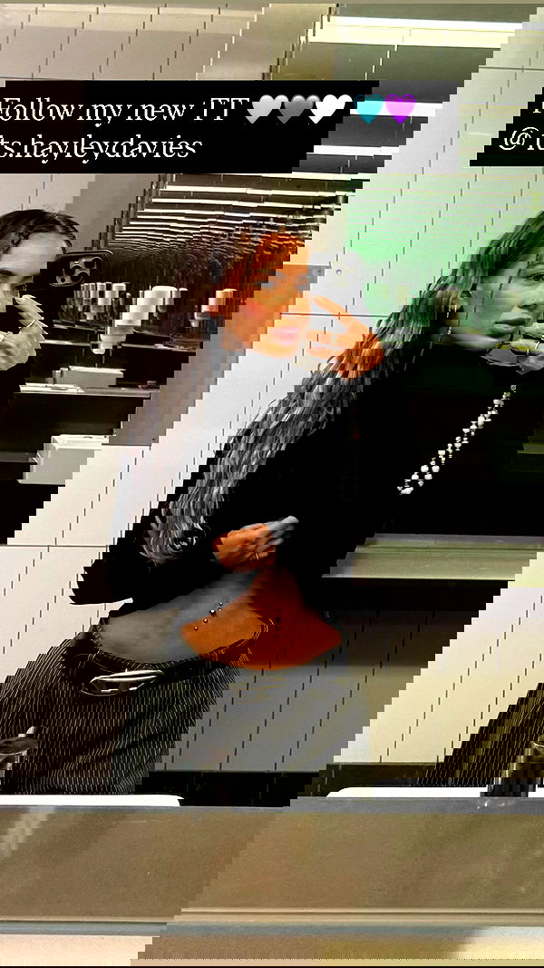 itshayleydavies itshayleydavies archive image