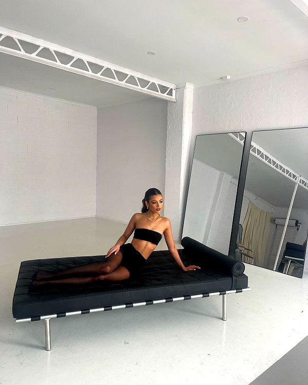 oliviaphillipps instagram image archive image