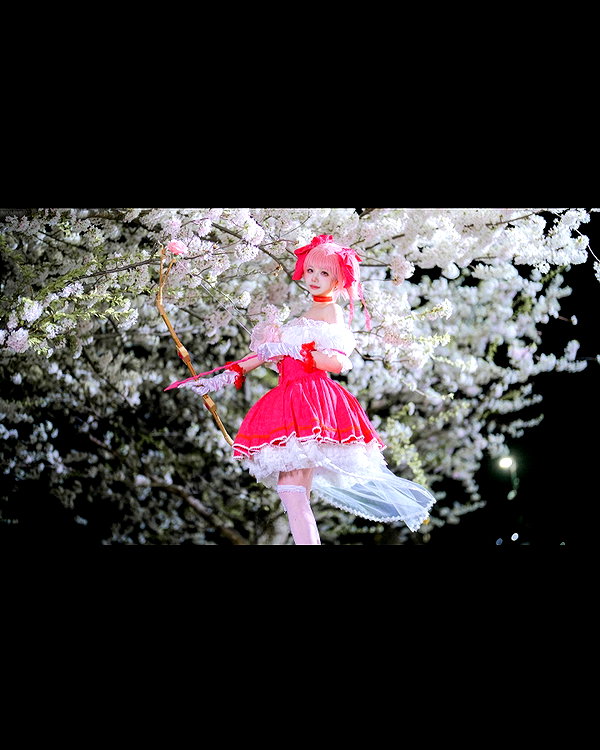 xier_cos instagram image archive image
