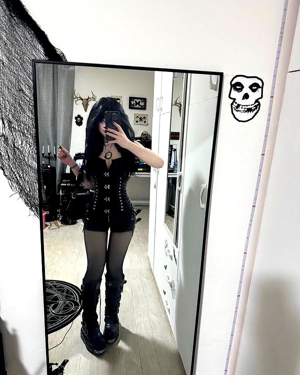 vampiryska instagram image archive image
