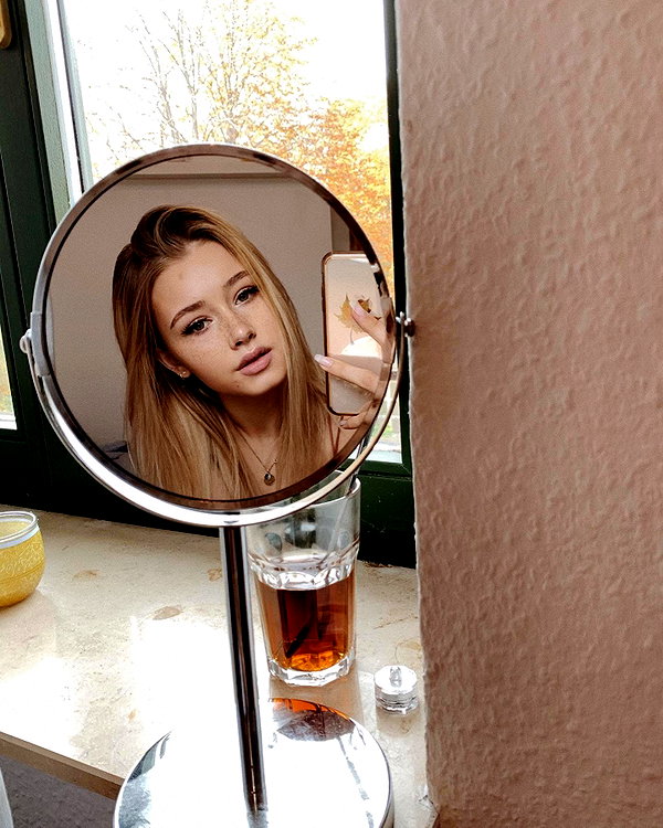 lilih instagram image archive image