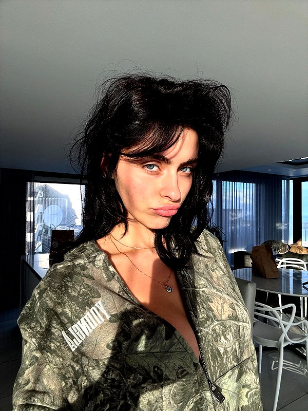 laurenhamden instagram image archive image
