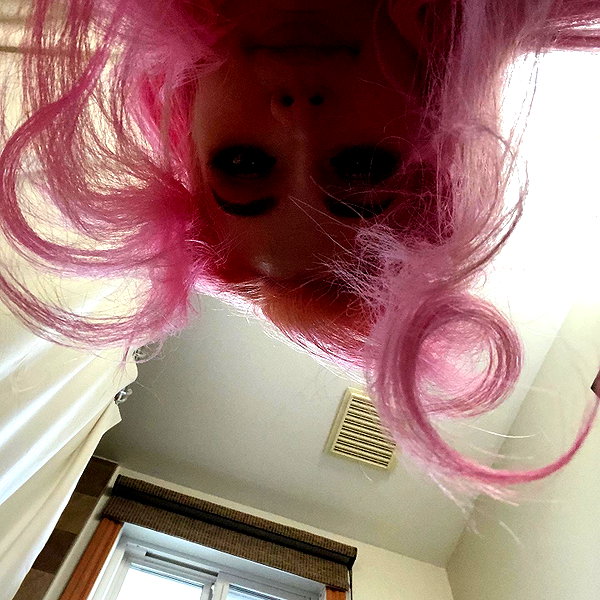 danielle.mercedie instagram image archive image