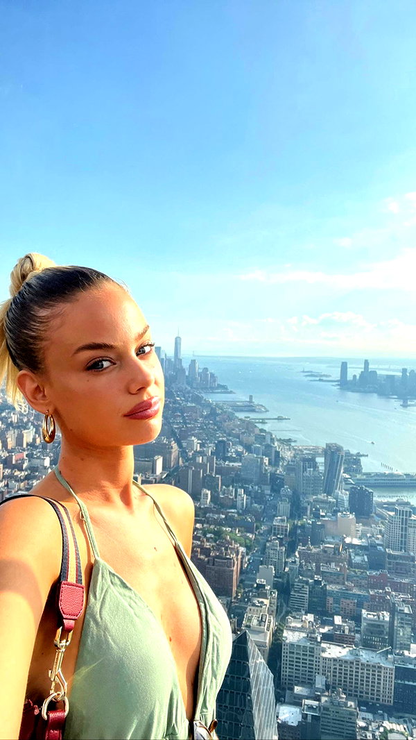 barzomer instagram image archive image