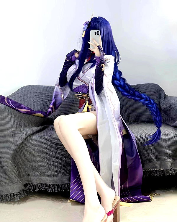 gallery_cosplayer instagram image archive image