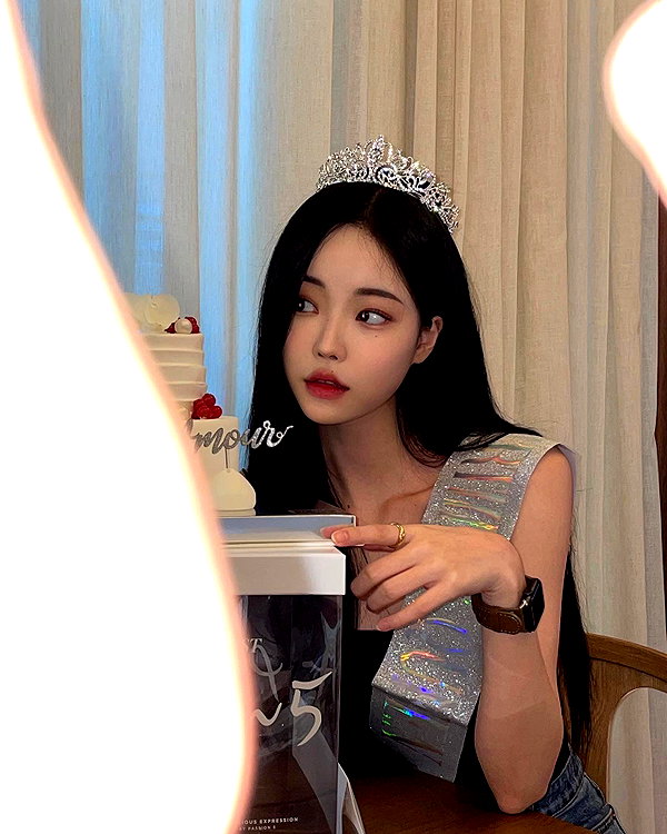 daxbin instagram image archive image