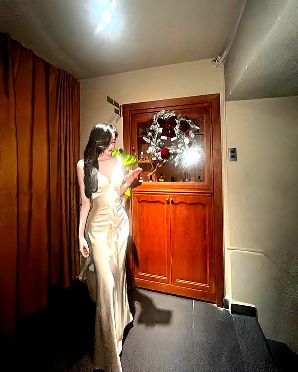 lyhythuedoxinh instagram image archive image