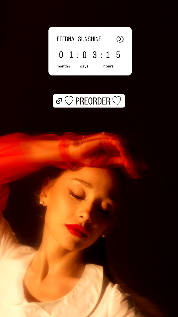 arianagrande instagram image archive image