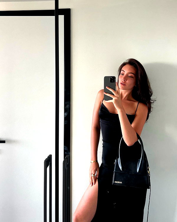 veroni22ka instagram image archive image
