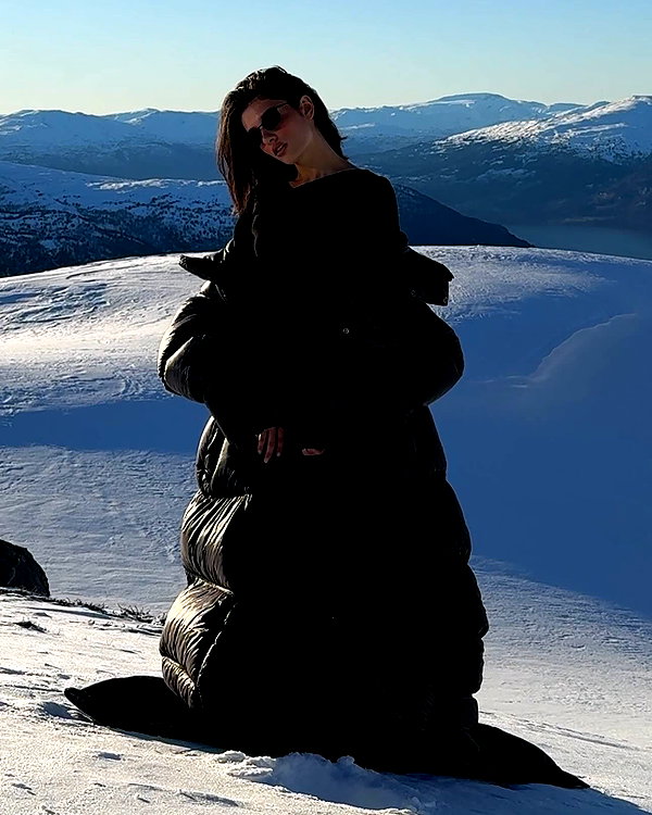 reneeebeller instagram image archive image