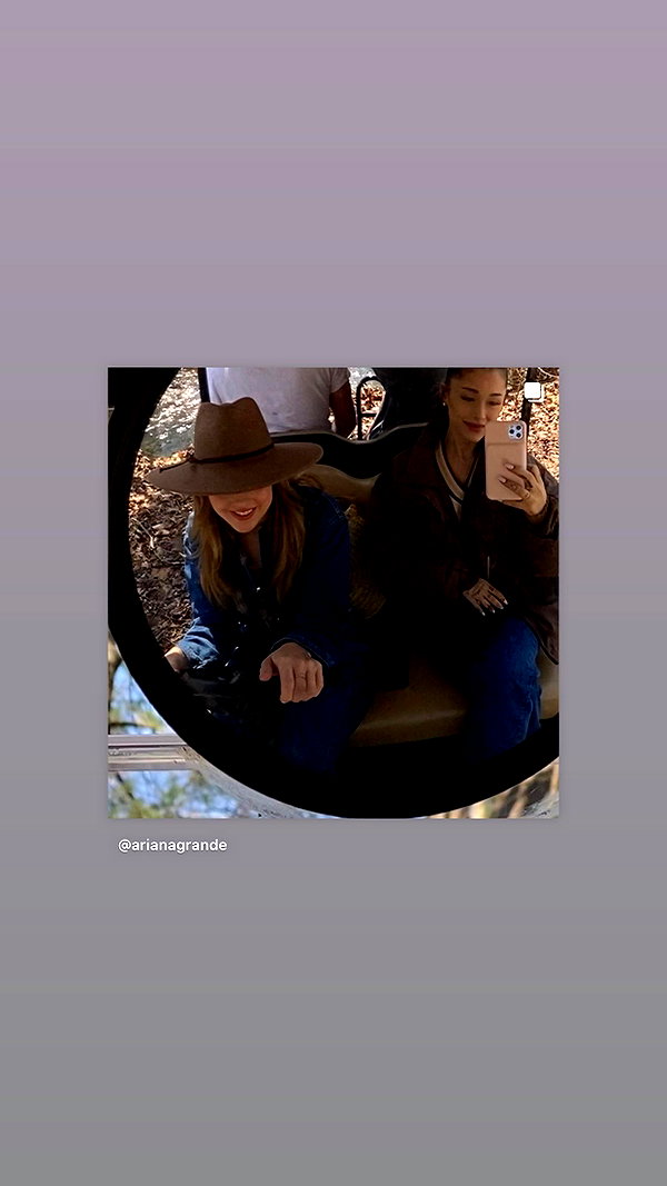 arianagrande instagram image archive image