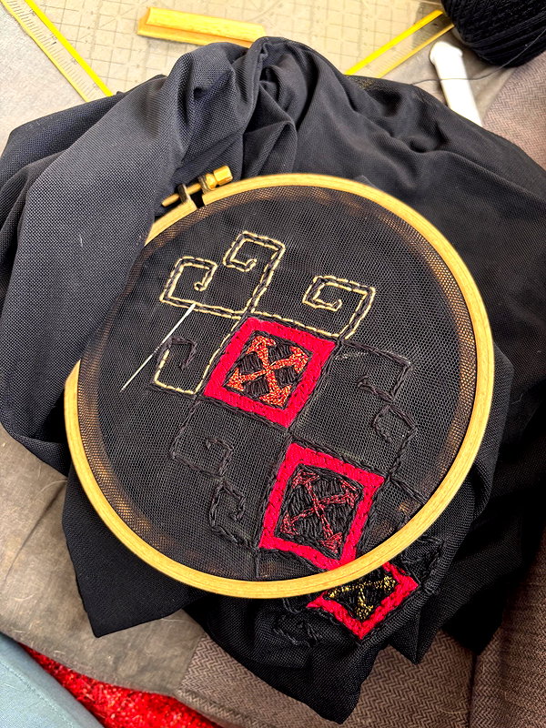 alma.almog_ instagram image archive image