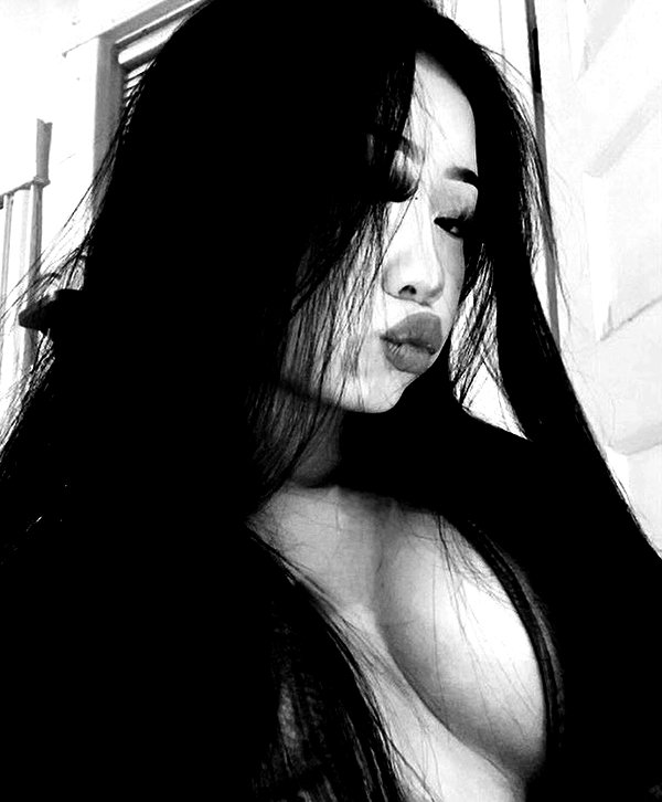 llinathedoll instagram image archive image