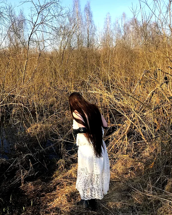 chica.niebla instagram image archive image