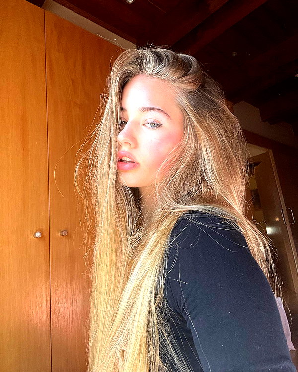 tatianakaer instagram image archive image