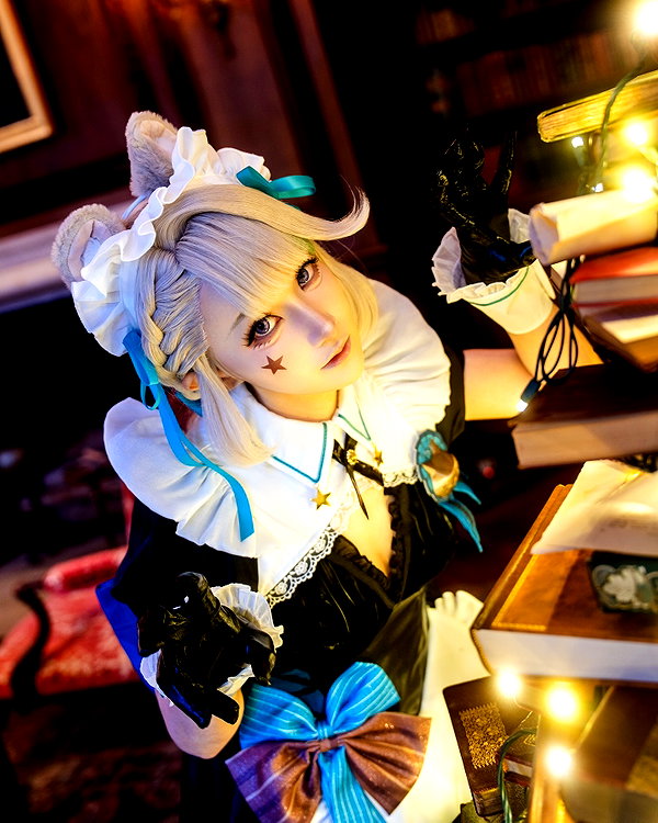 miee_cos instagram image archive image