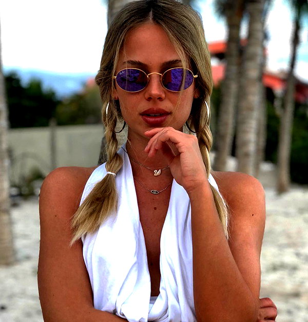 barzomer instagram image archive image