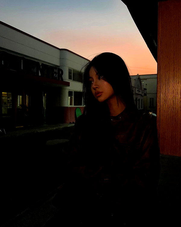 ll.lu1s instagram image archive image
