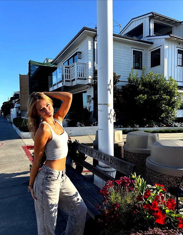 kyla.doddsss instagram image archive image