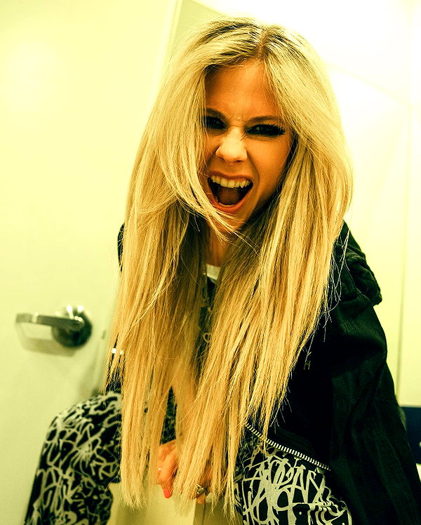 avrillavigne instagram image archive image