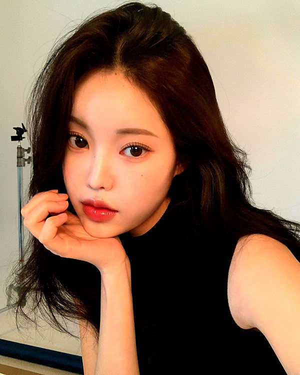 daxbin instagram image archive image