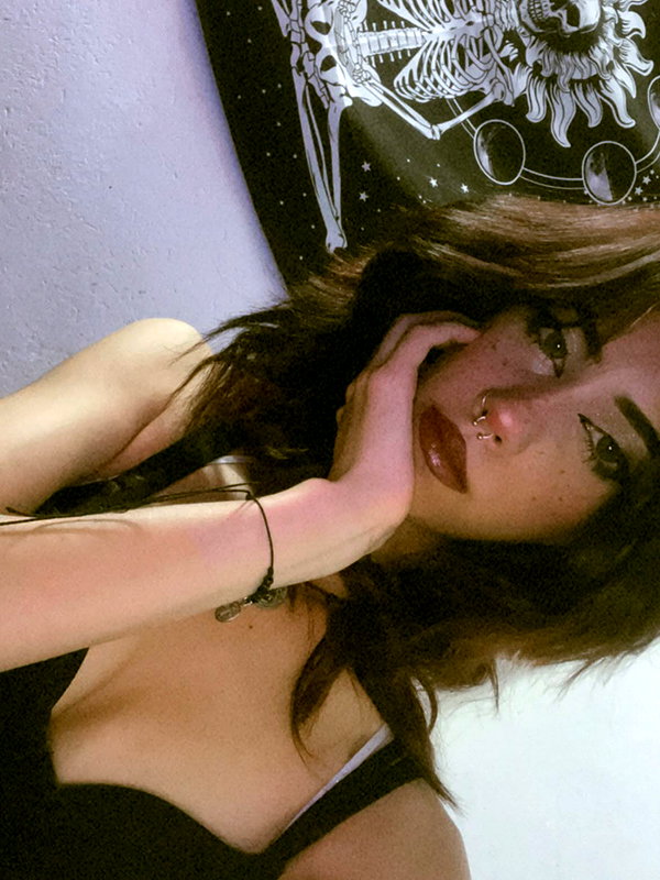 shevaal_x instagram image archive image