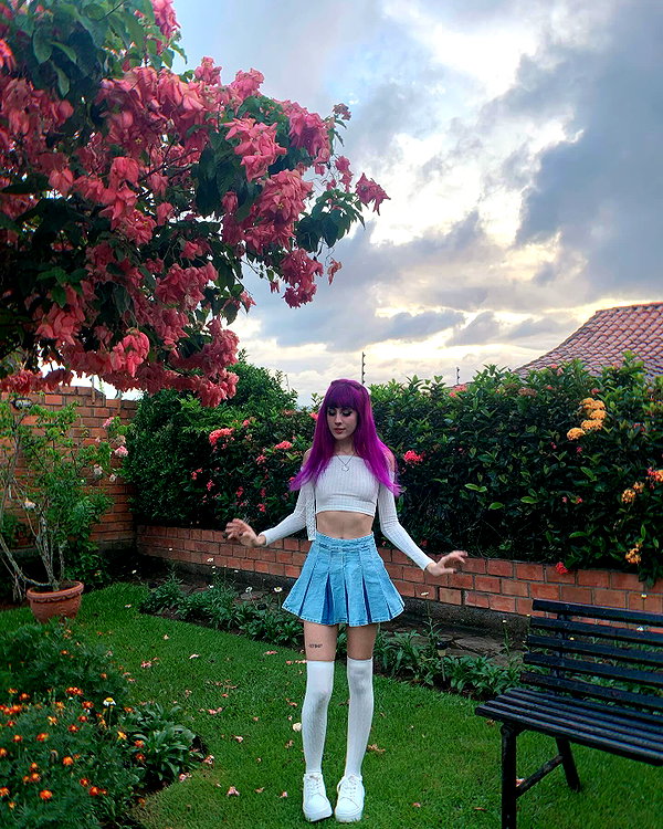 jadelaverne instagram image archive image