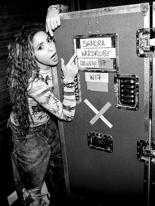 shakira instagram image archive image