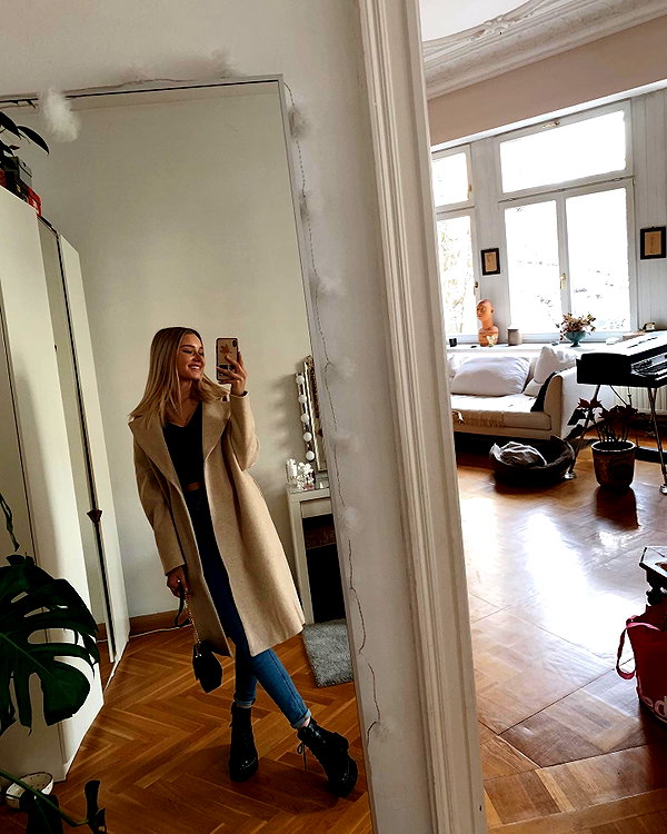lilih instagram image archive image
