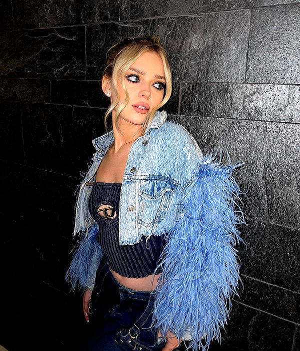 esmireal instagram image archive image