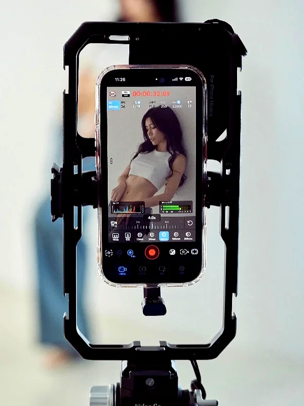 bora__look instagram image archive image