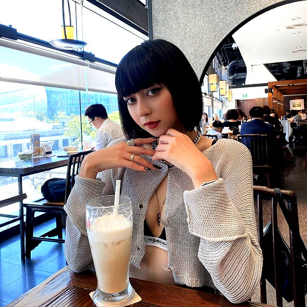 badthingalwaysg instagram image archive image