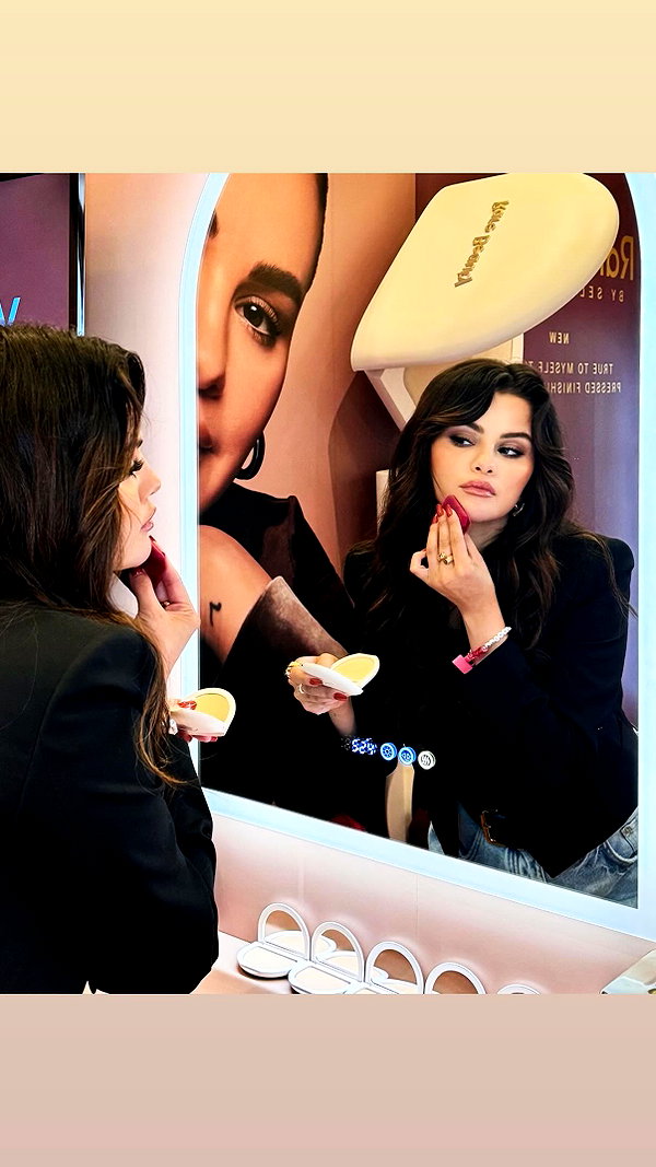 selenagomez selenagomez archive image