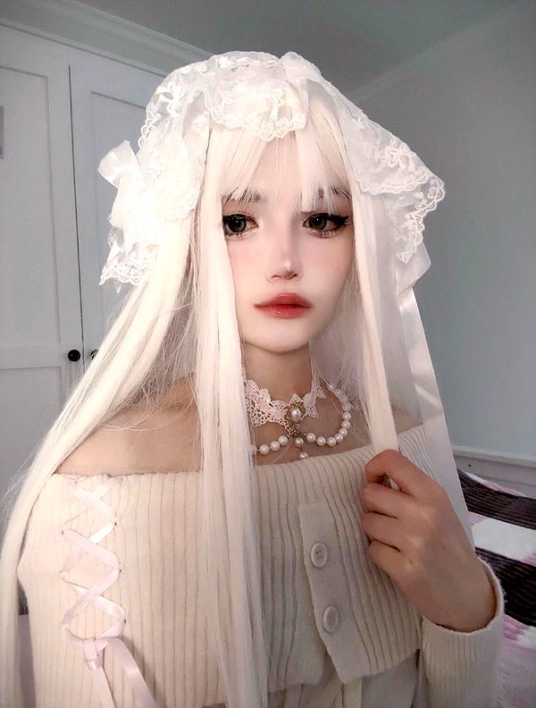 mie.llune instagram image archive image