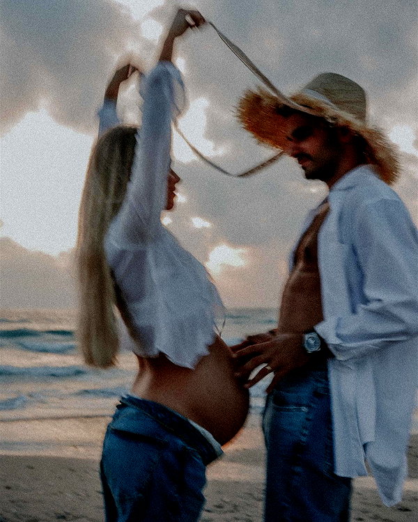 barzomer instagram image archive image