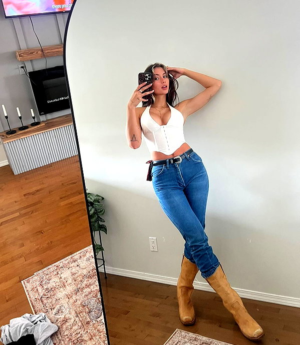 urfavbellaspam instagram image archive image
