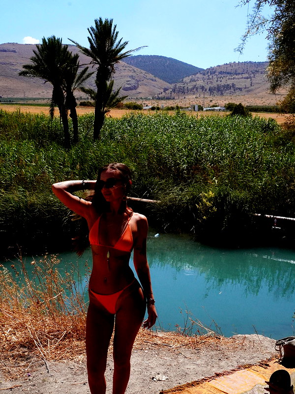 daria.temnik1 instagram image archive image
