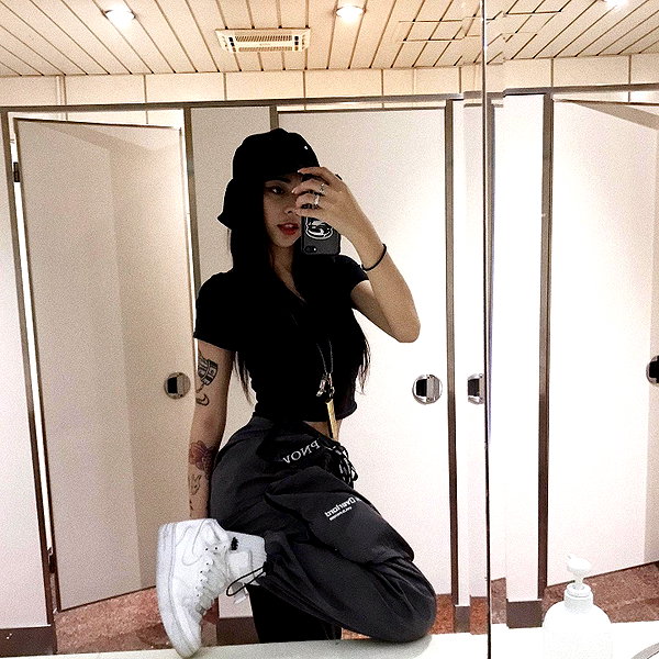badthingalwaysg instagram image archive image