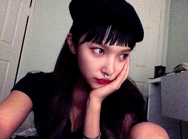 Archived image from @heroineseen on Instagram