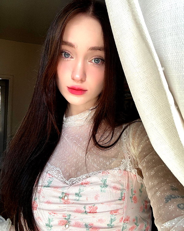 1uvgabi instagram image archive image