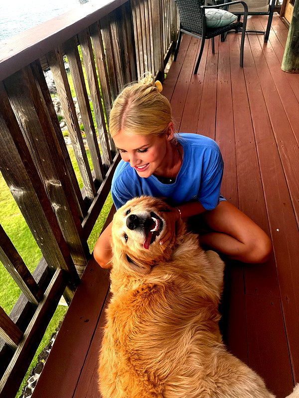 allie_dunn instagram image archive image