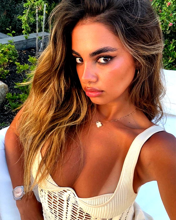 godbless_jess instagram image archive image