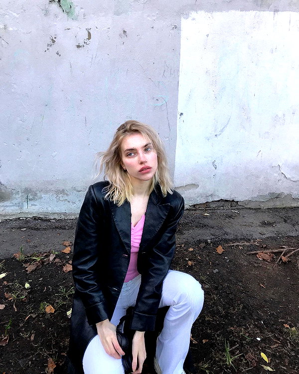 alien.hanna instagram image archive image