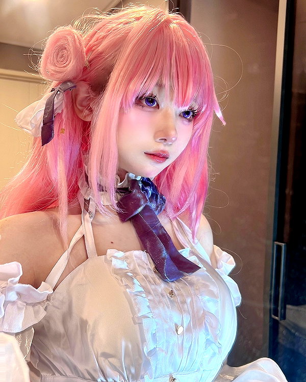 purinn_cos instagram image archive image