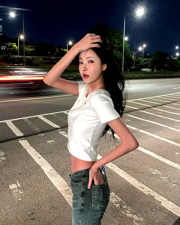 daxbin instagram image archive image