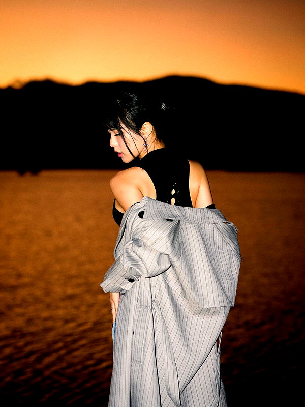 minaxash instagram image archive image