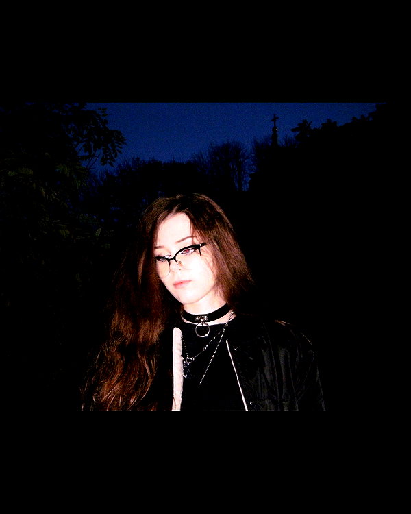 tiny.eviluv instagram image archive image