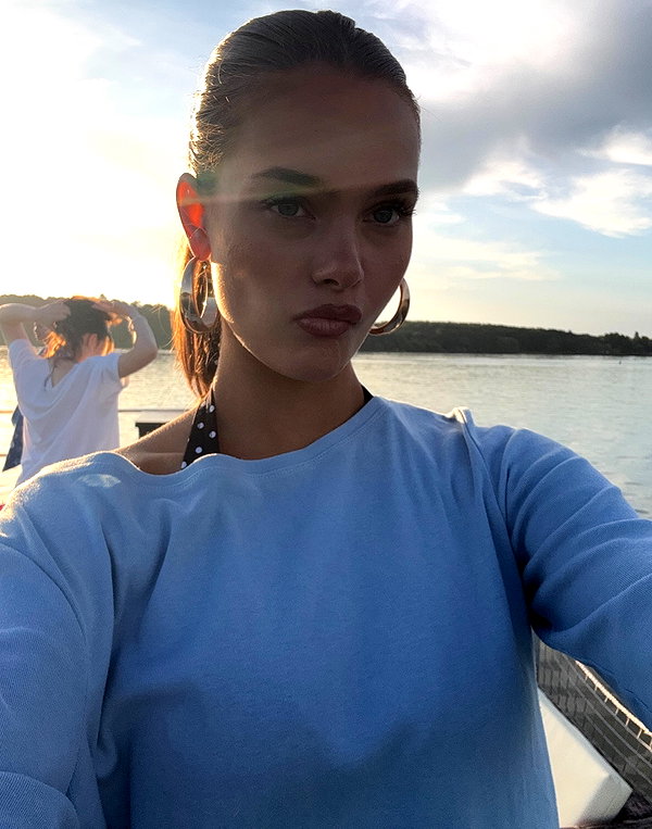 emmaaurora instagram image archive image